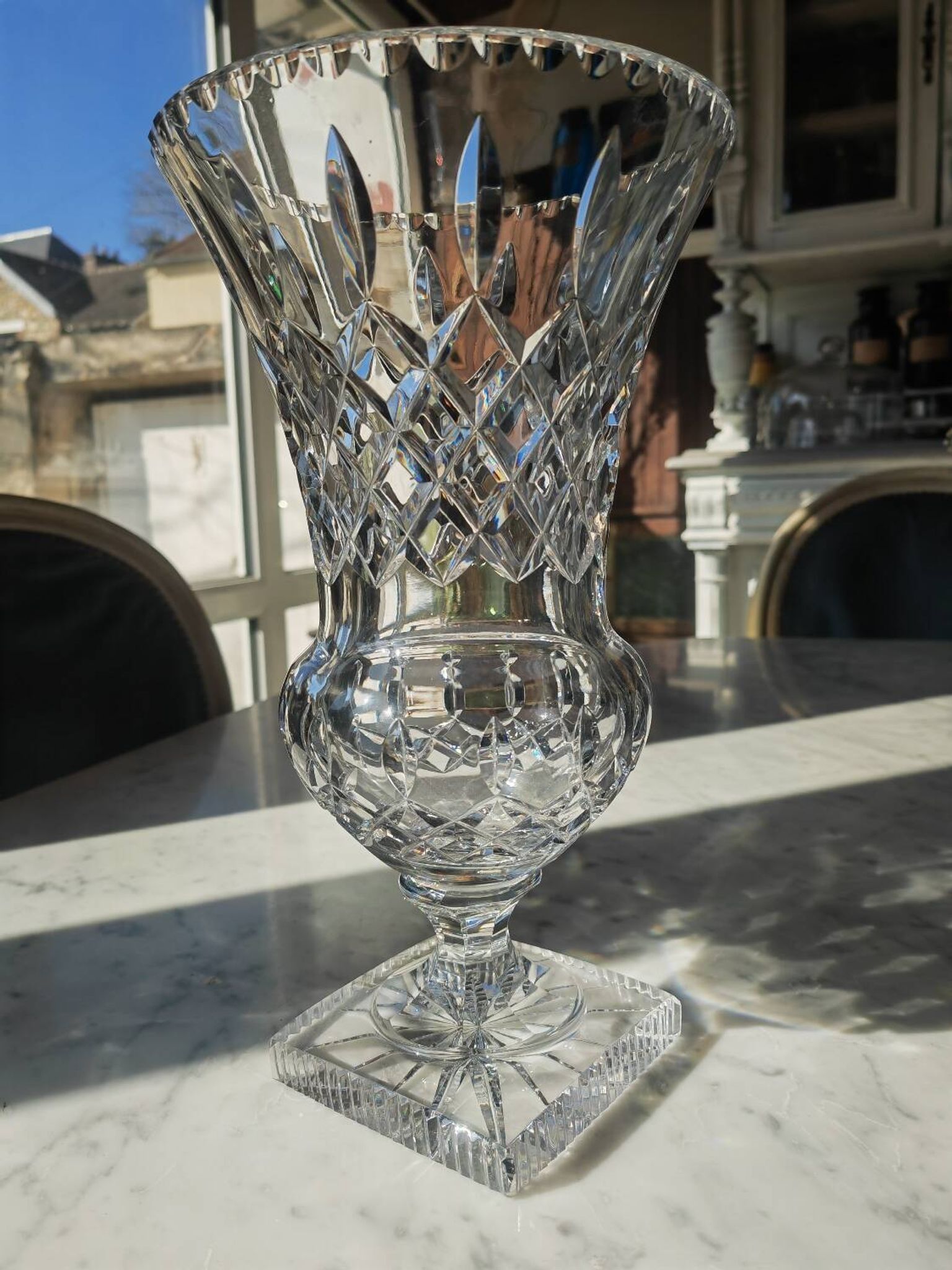 Vase medicis en cristal taillé