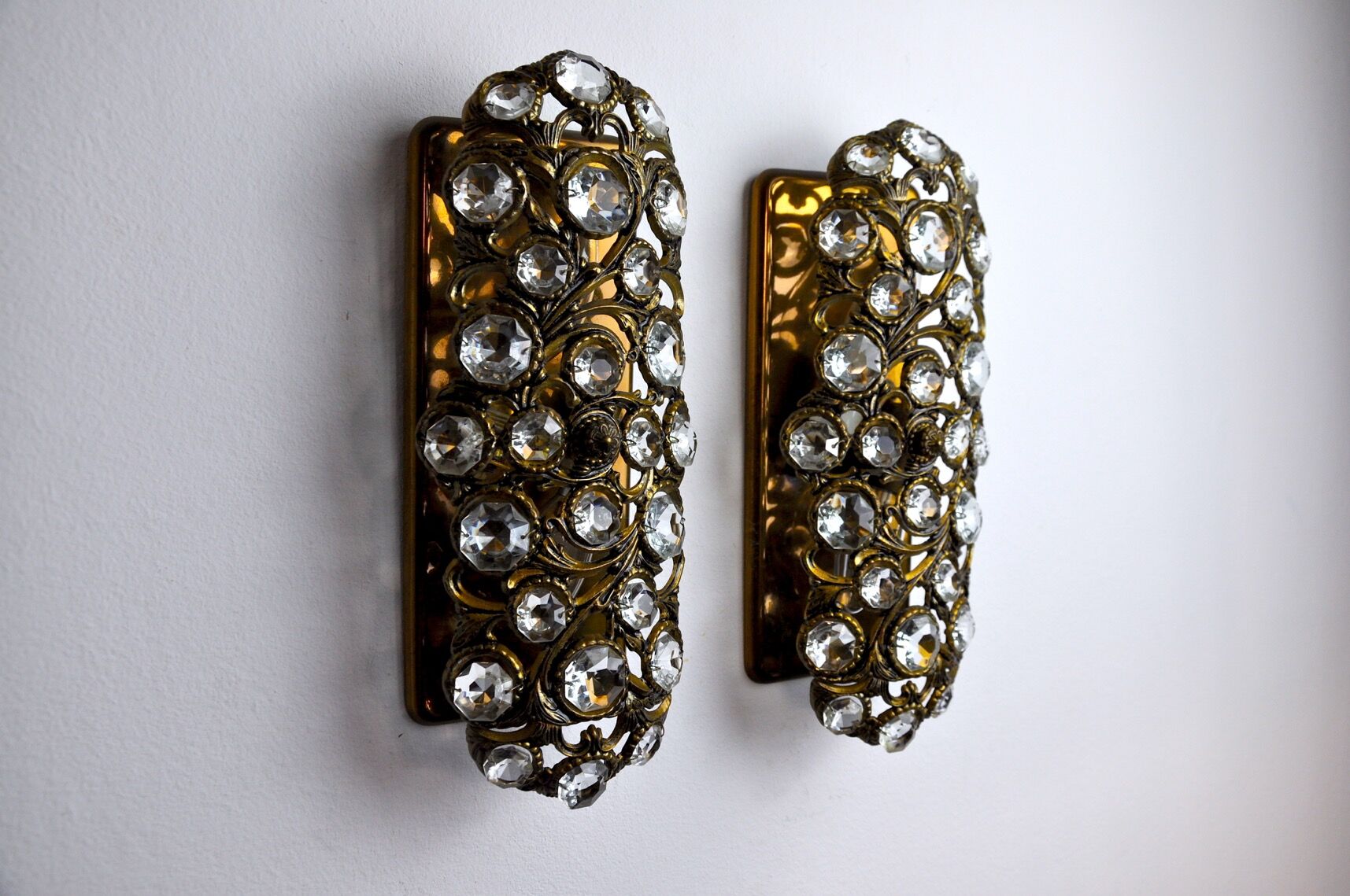 Pair of Palwa appliques by Ernest Palm, 1960, Spain