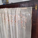 Window cap in elm magnifying glass