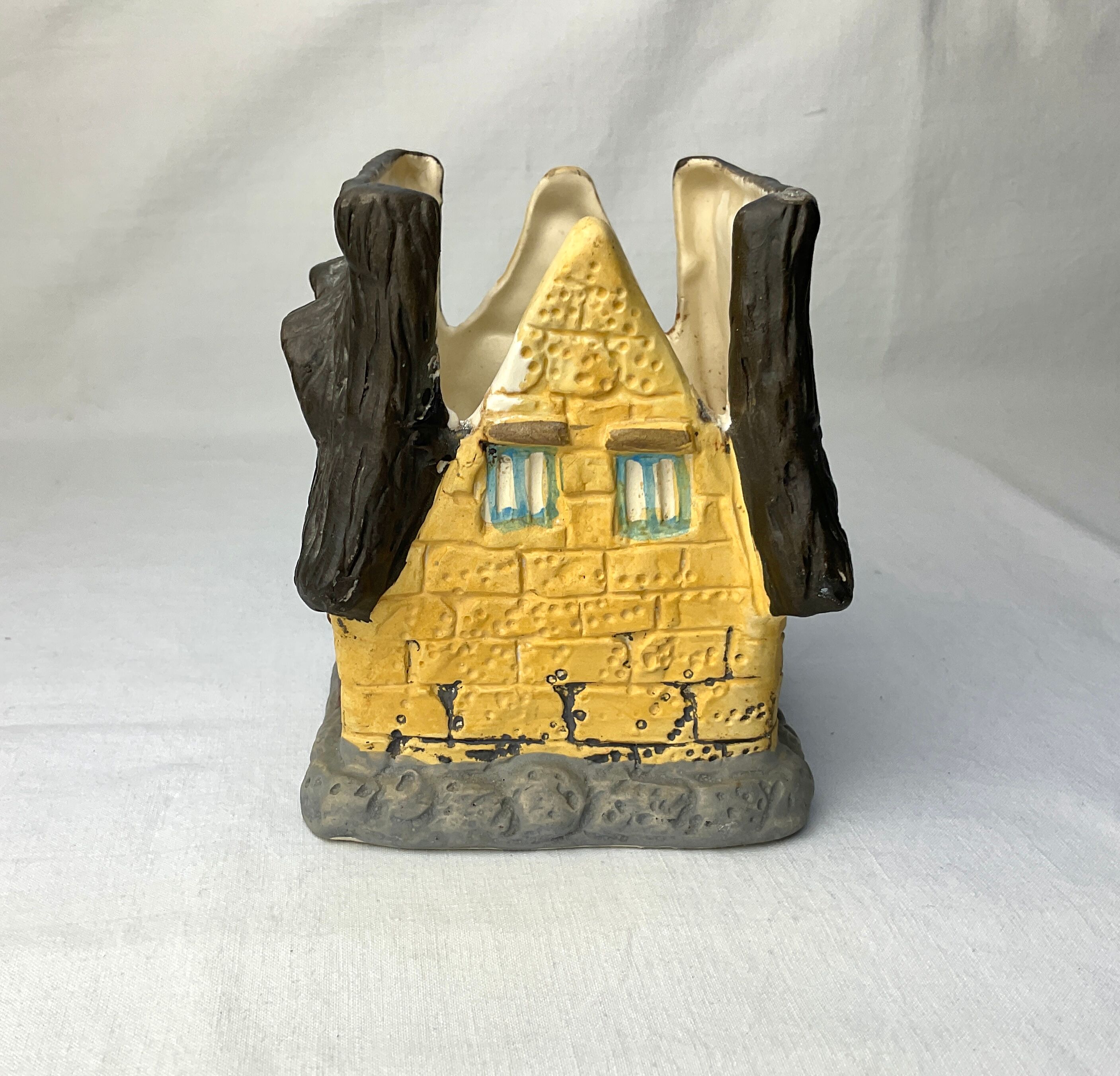 Homemade ceramic pot cover