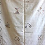 Mat silk cactus sabra woven by hand in the Morocco 136x233cm