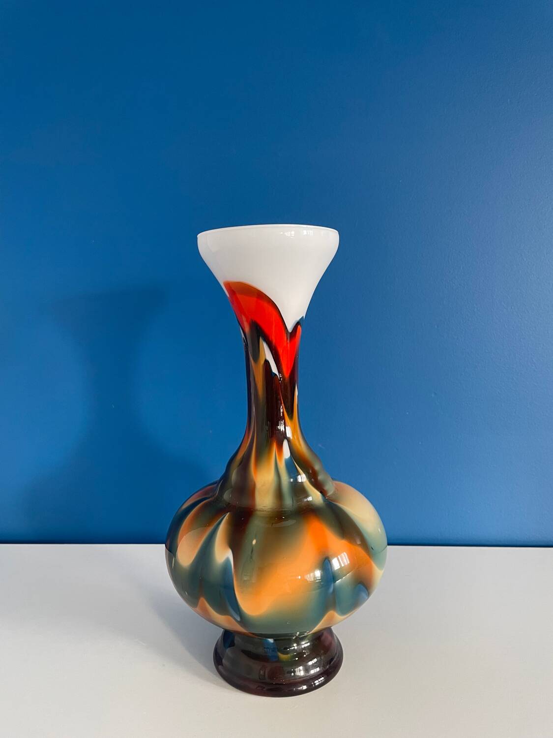 Vase opaline orange marron