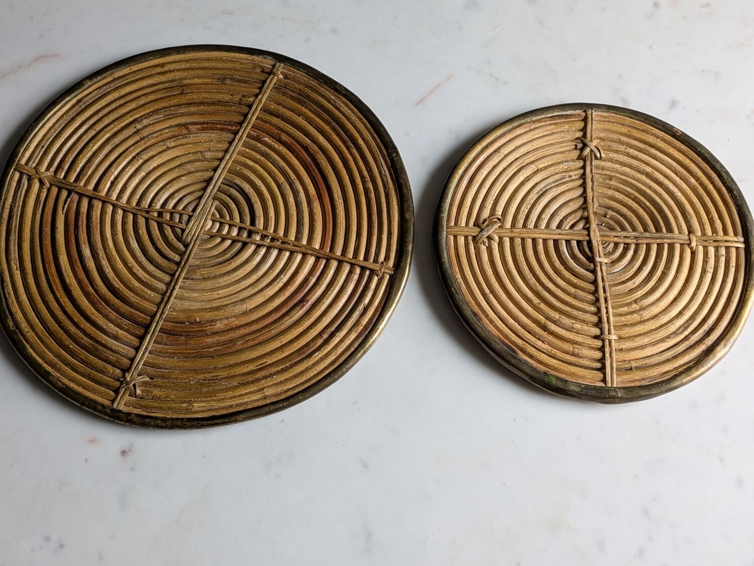 Trivet attributed to Gabriella Crespi