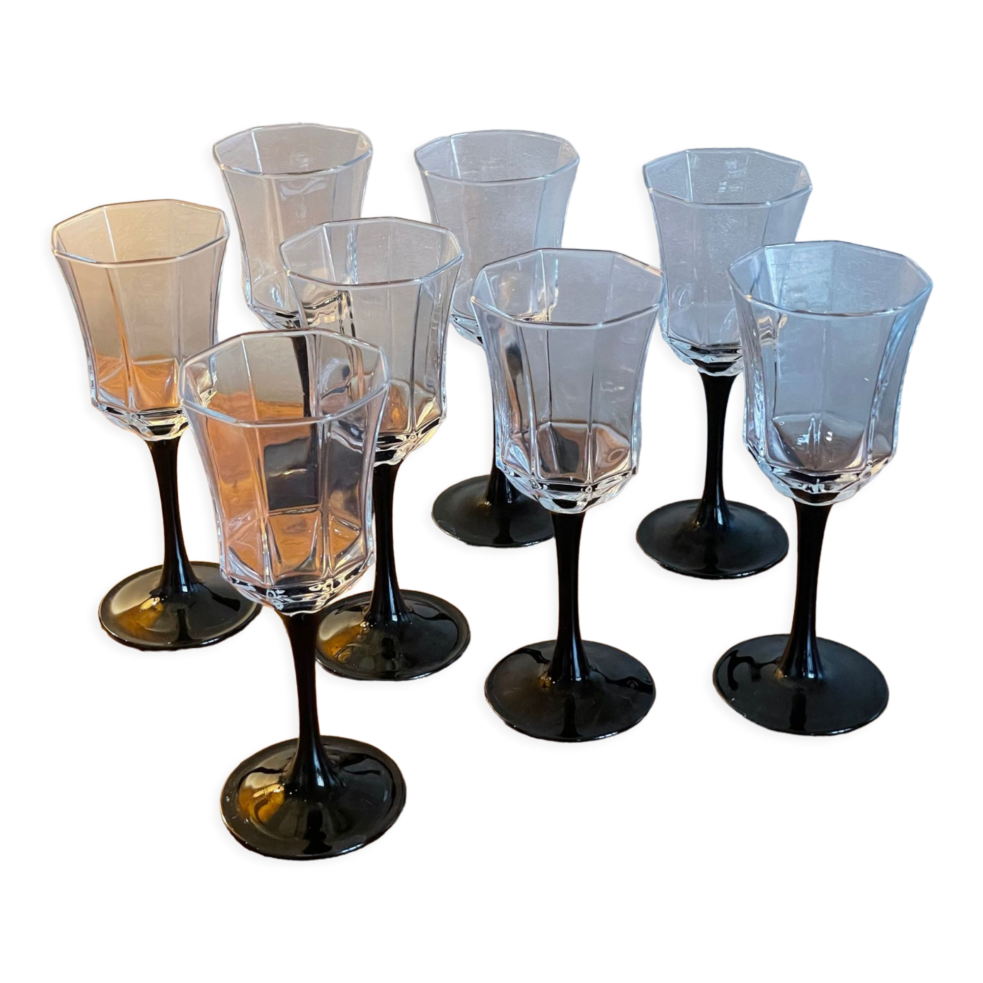 8 Esso Luminarc stemware
