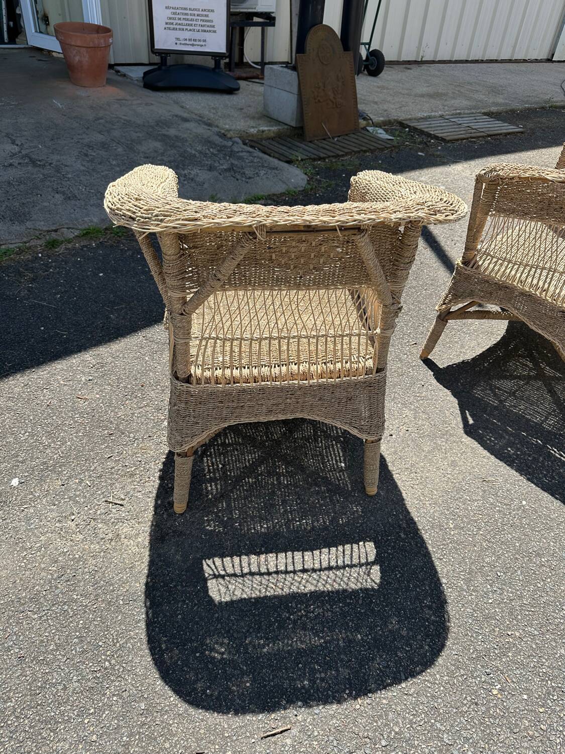 Pair of wicker armchairs