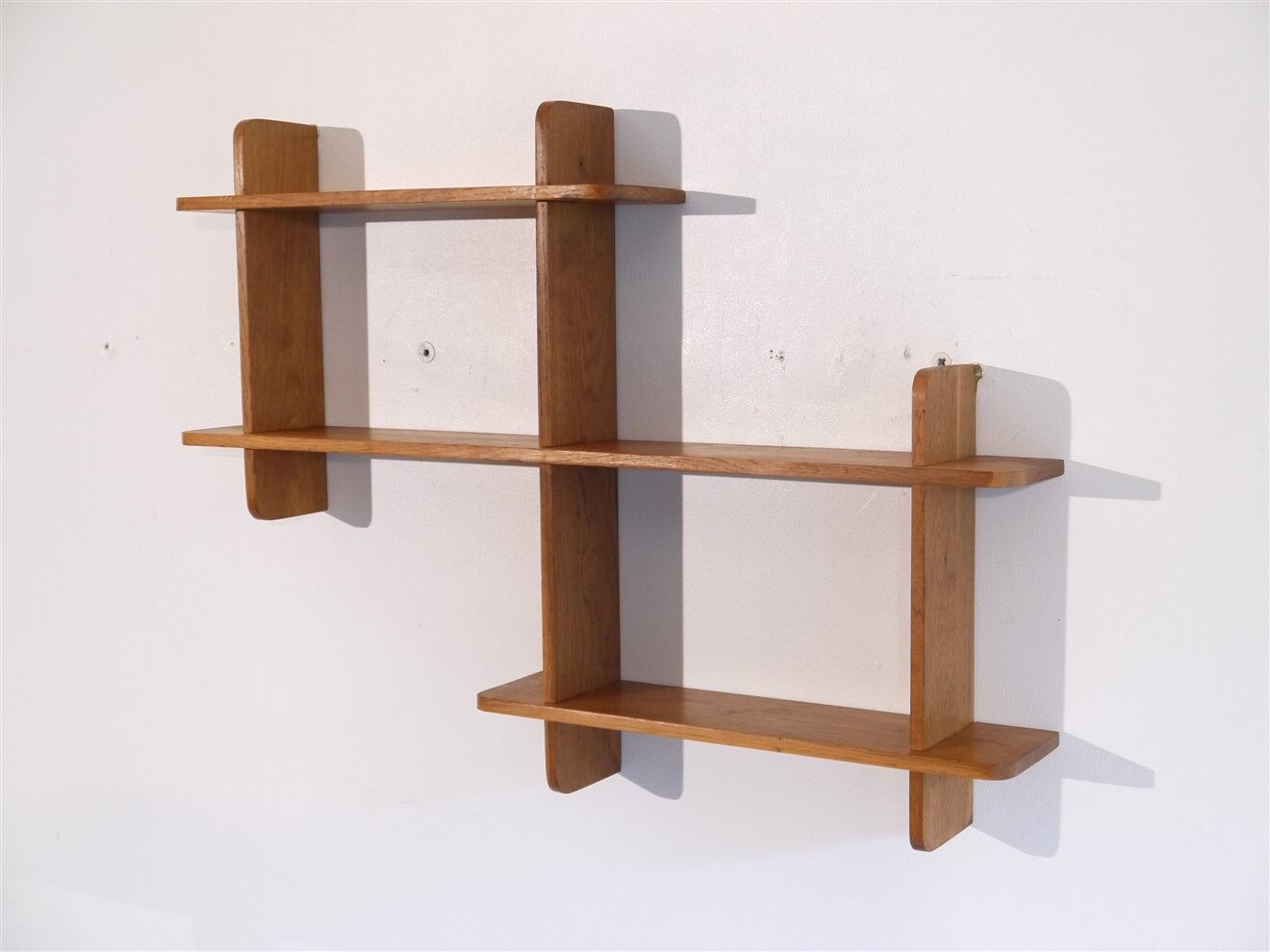Etagere vintage scandinave en bois 1960