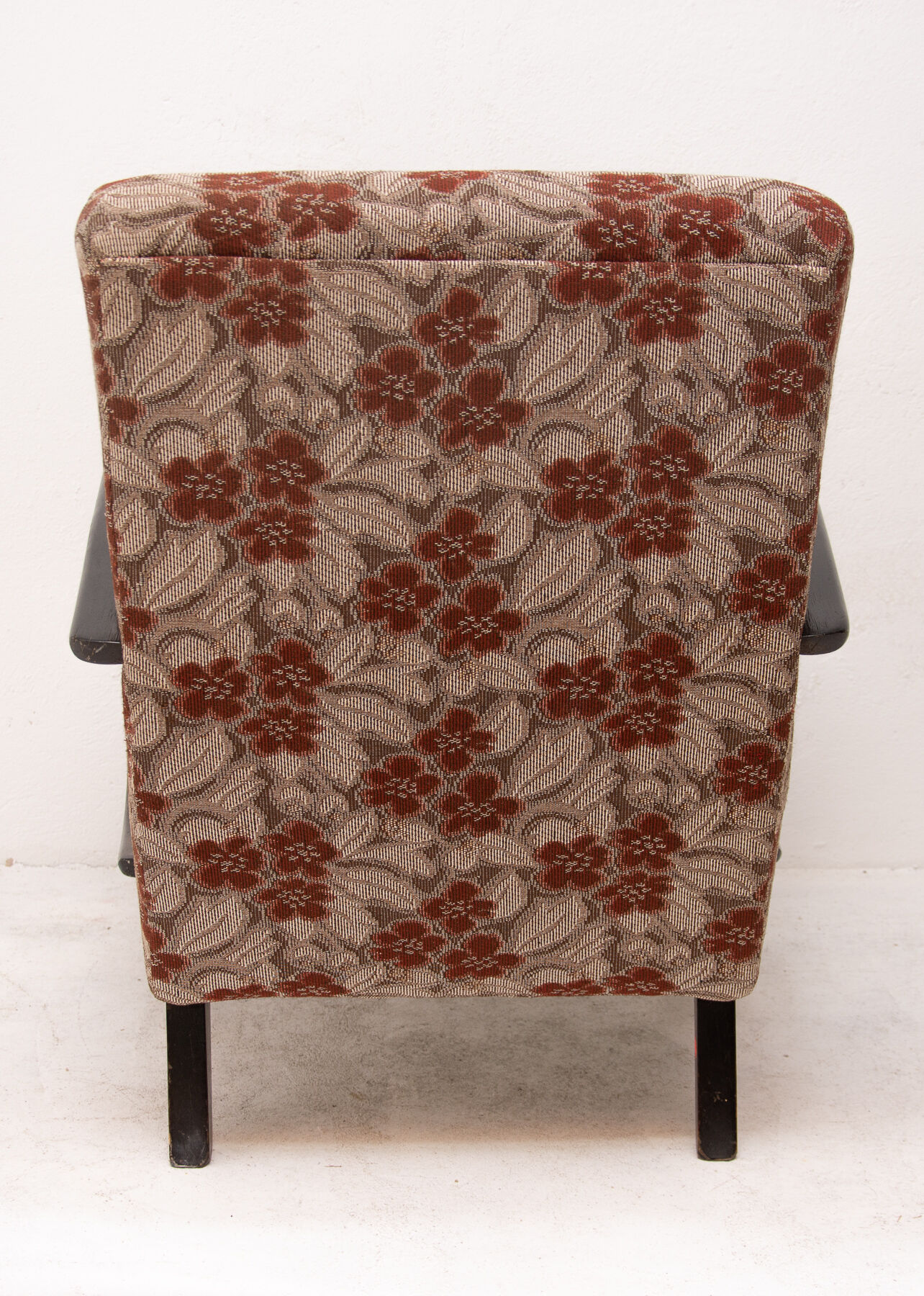 Paire de fauteuils par Jindřich Halabala 1950