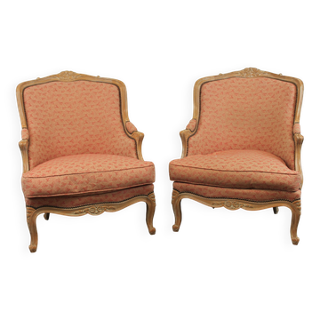 Paire de fauteuils bergère de style Louis XV