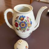 Cafetière en porcelaine à motifs floraux