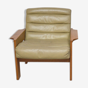 Paire de fauteuils cuir vert 1960