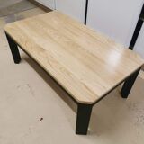 Table basse en acier et bois