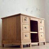 Oak counter