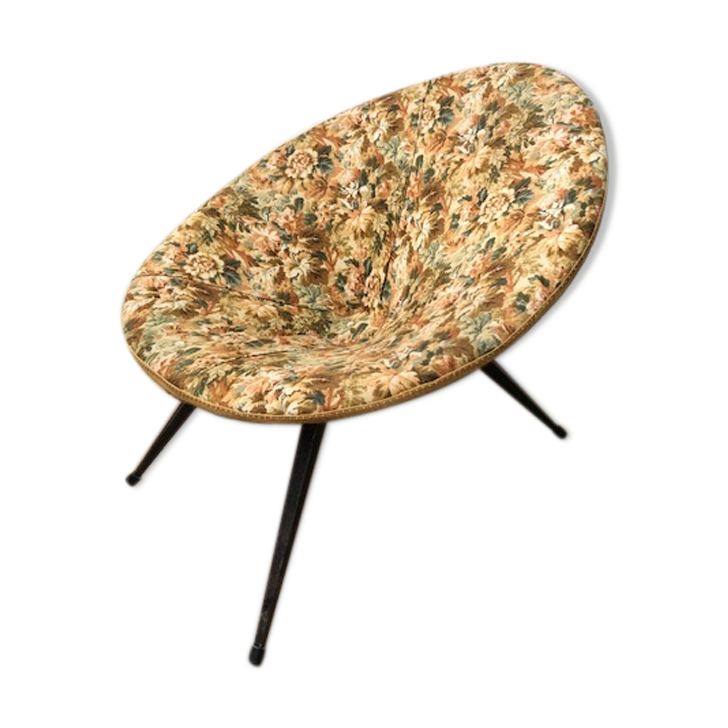 Vintage round tripod chair, 60s