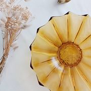 Coupe à fruits en verre ambré