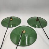 Suspensions in enamelled sheets