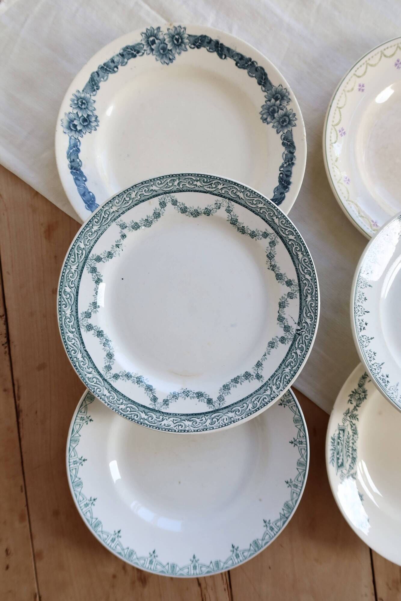6 mismatched vintage ironstone plates – Green and blue patterns