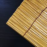 Straw-style slip tray