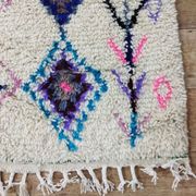 Handmade moroccan berber rug 217 x 117 cm