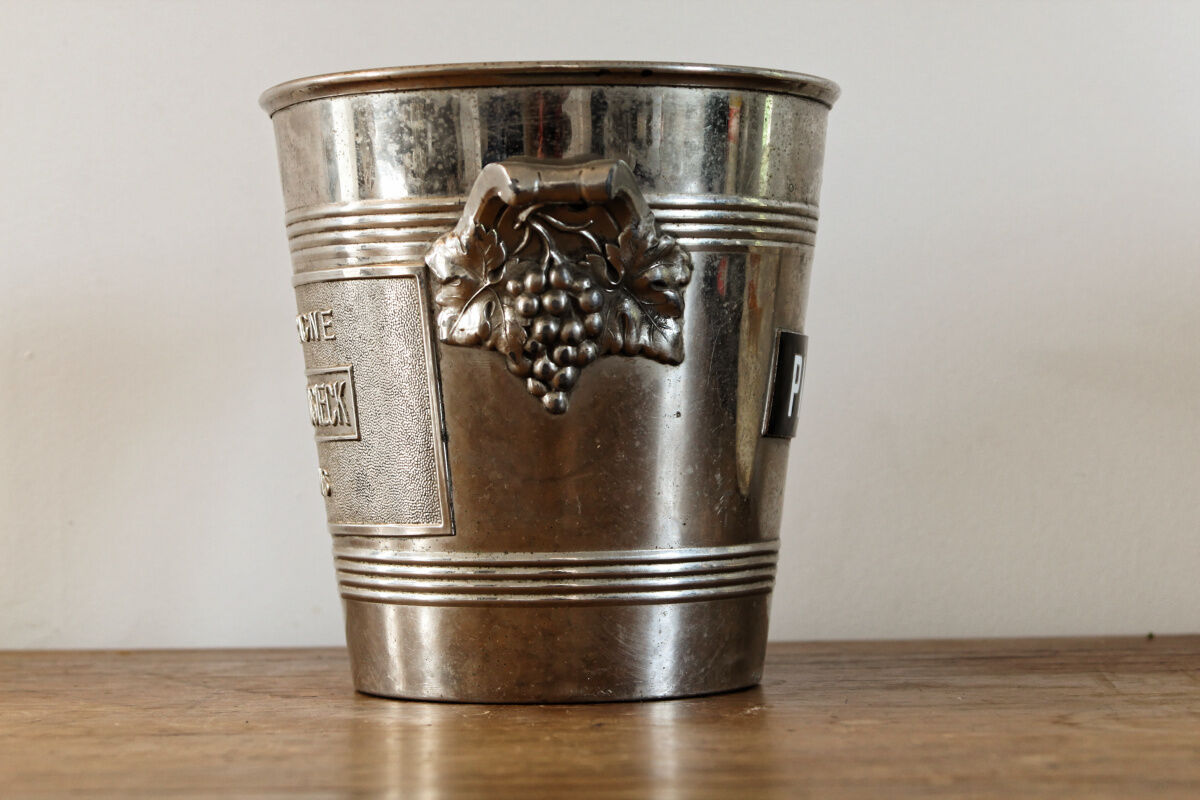 Piper Heidsieck champagne bucket – Silver metal
