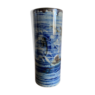 Ceramic vase