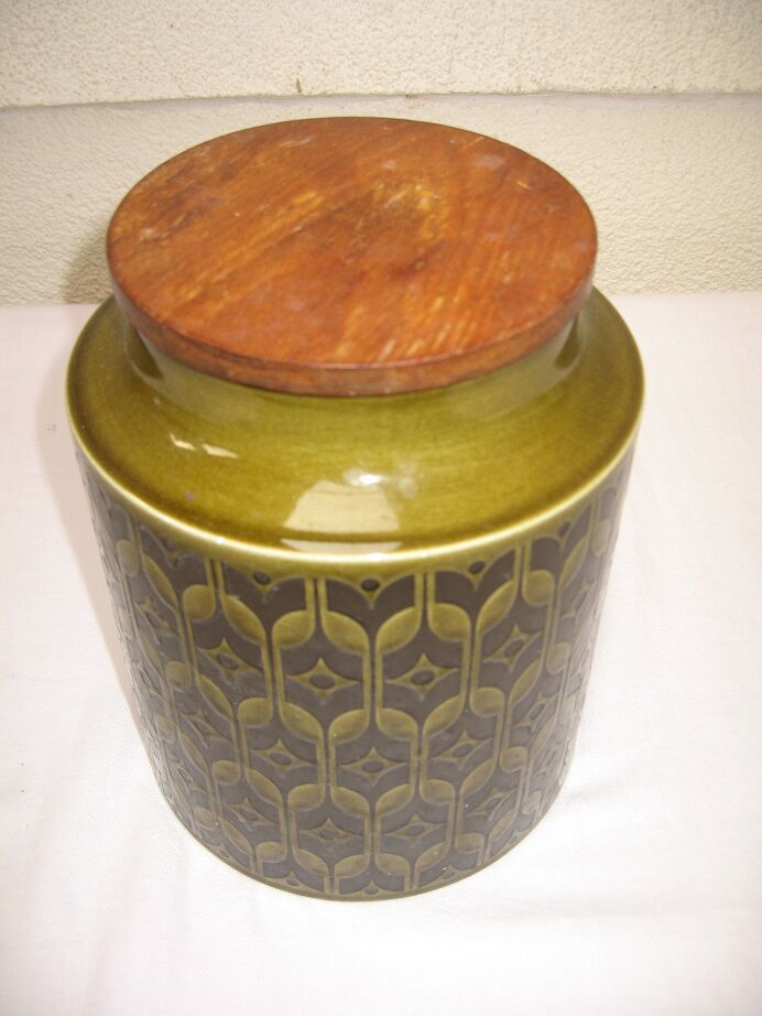 Ceramic covered jar English 70's