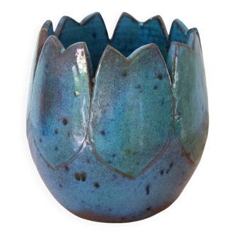 Pot de fleurs en céramique bleu avec motif tulipe, pièce de poterie d'atelier vintage