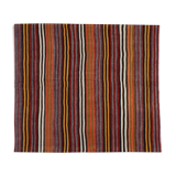 Tapis d"orient.172x166 cm