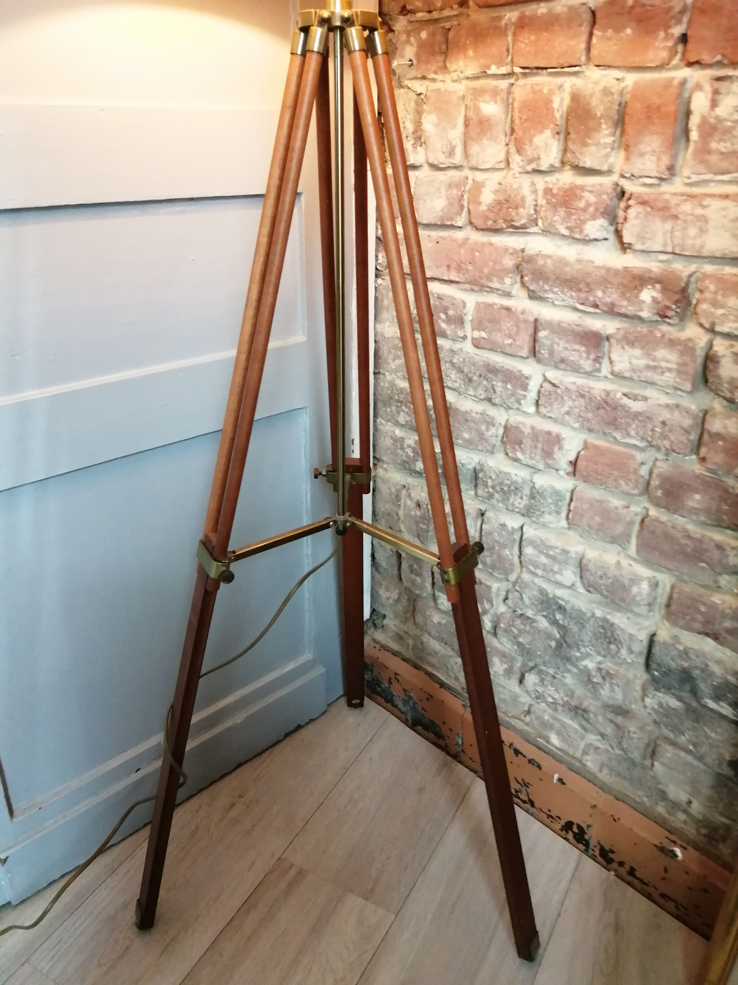 Lampadaire trépieds bois