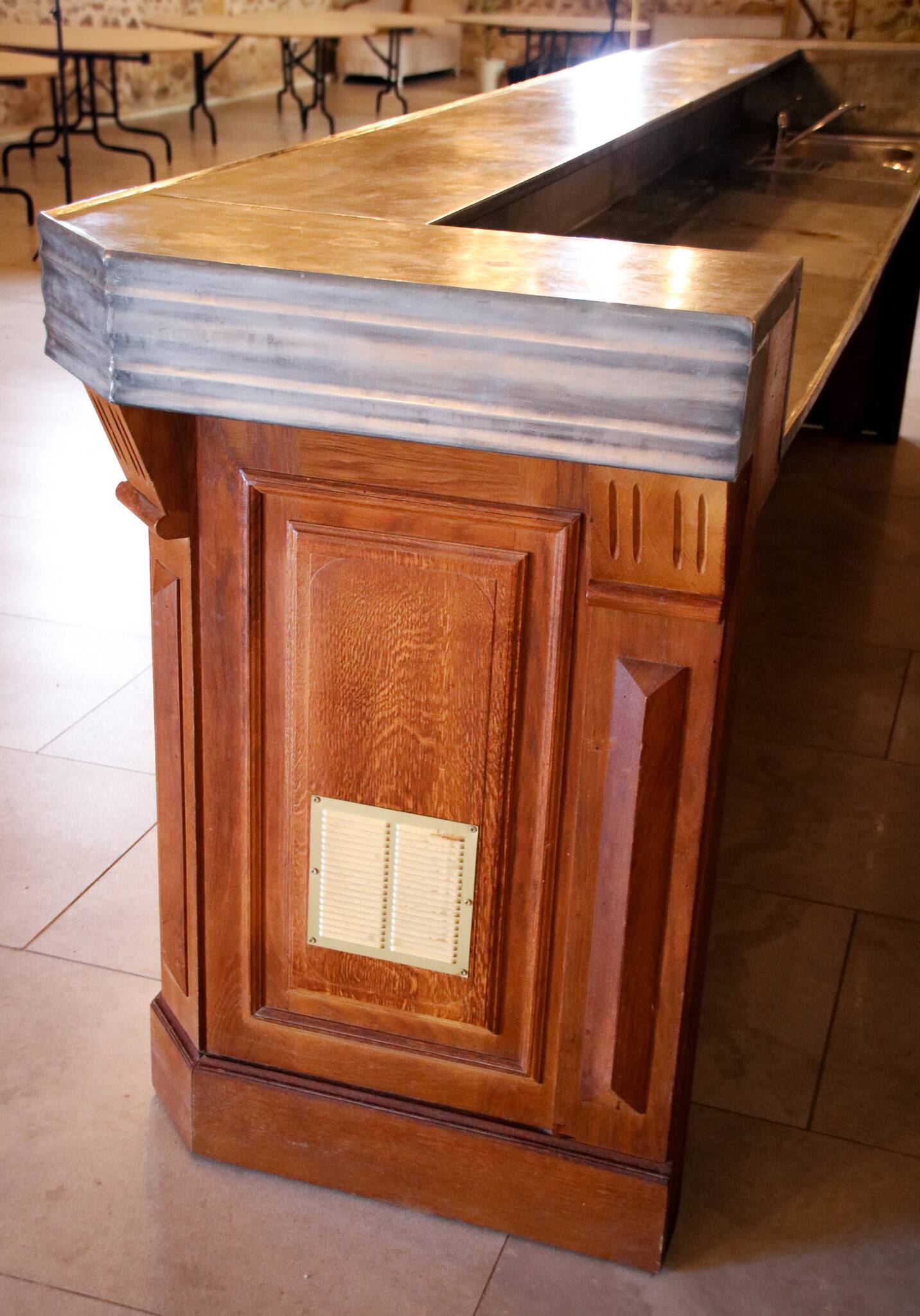 5m solid oak bar