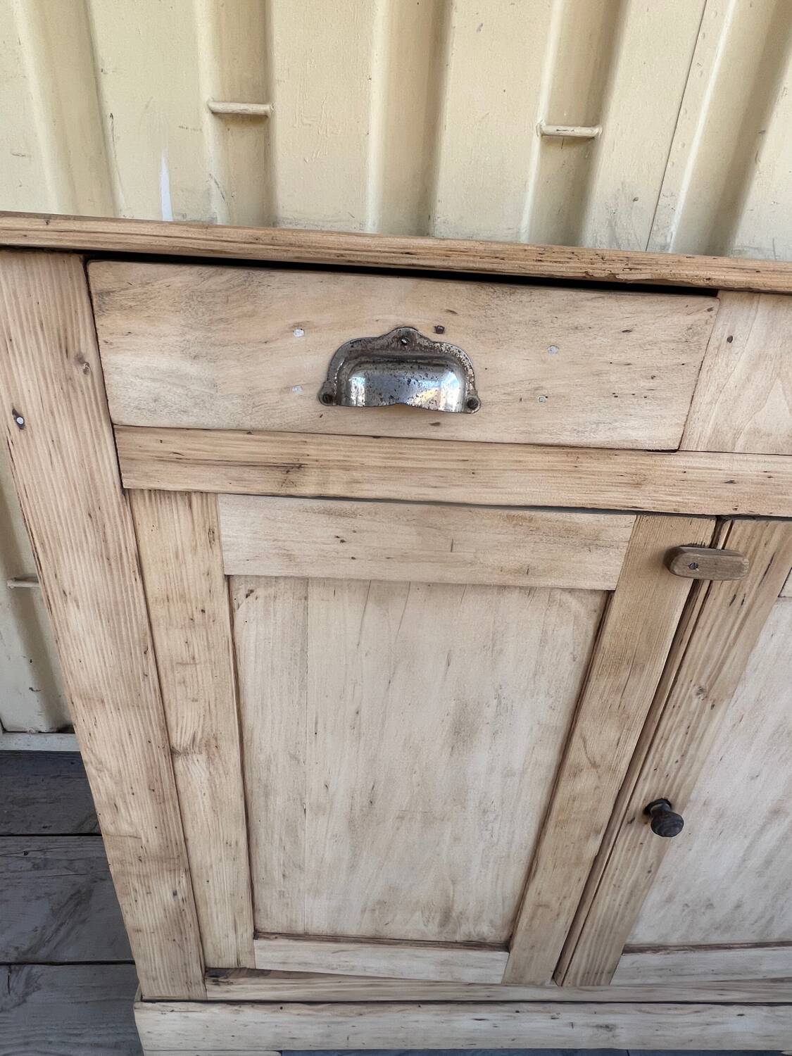 Parisian-style buffet