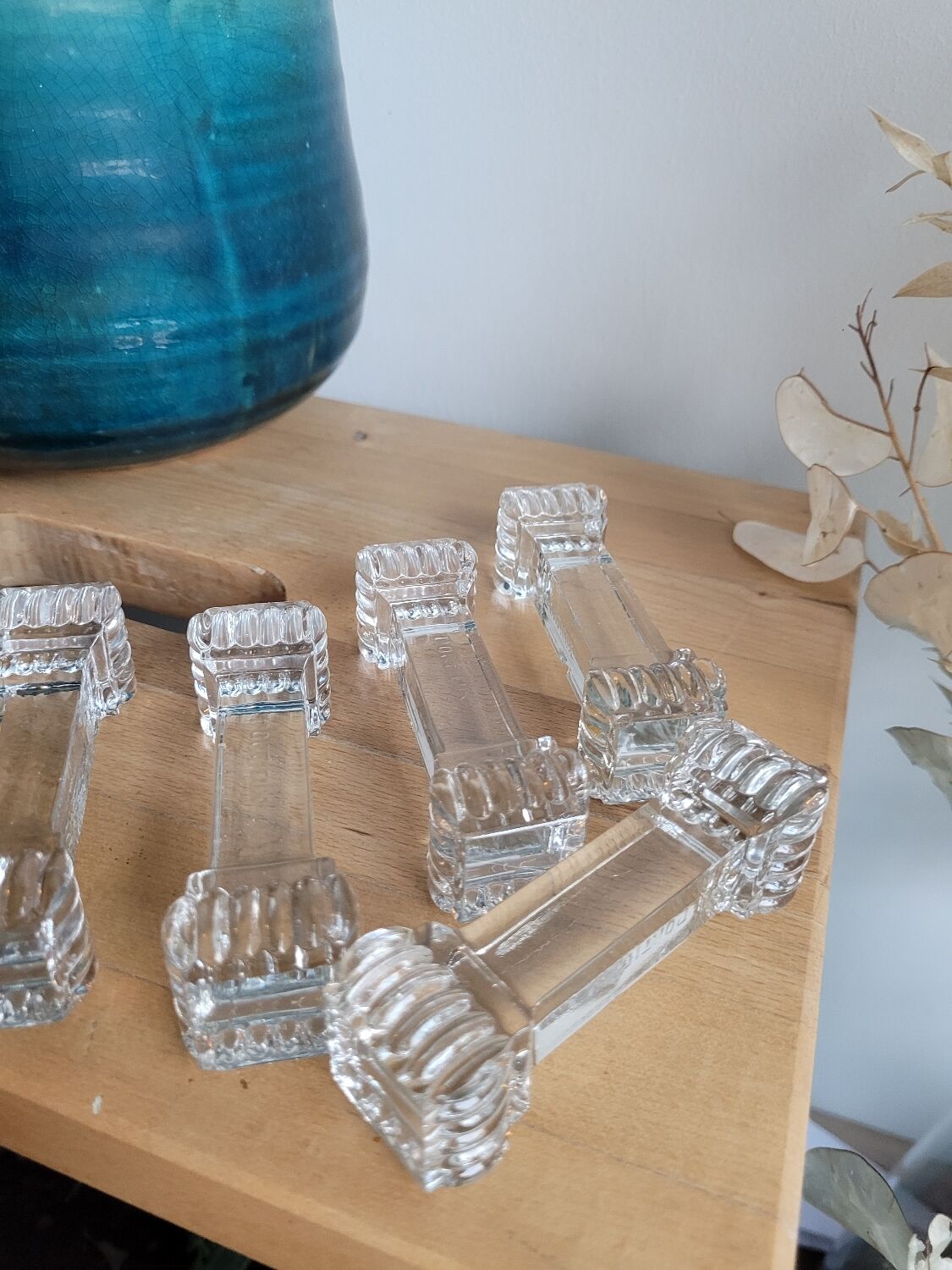Lot of carrier glass knife holders