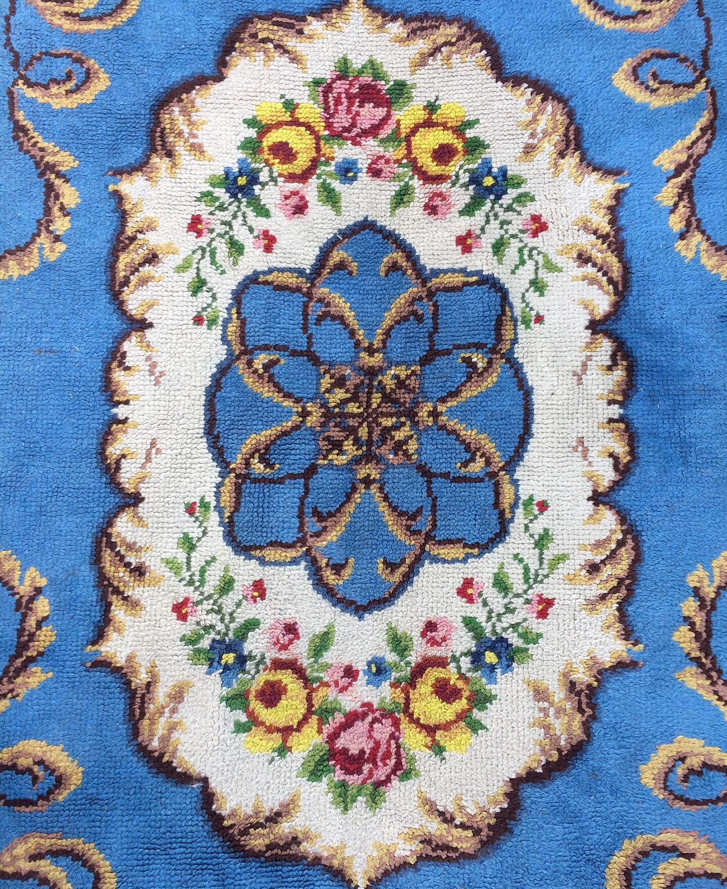 Handmade carpet 1950