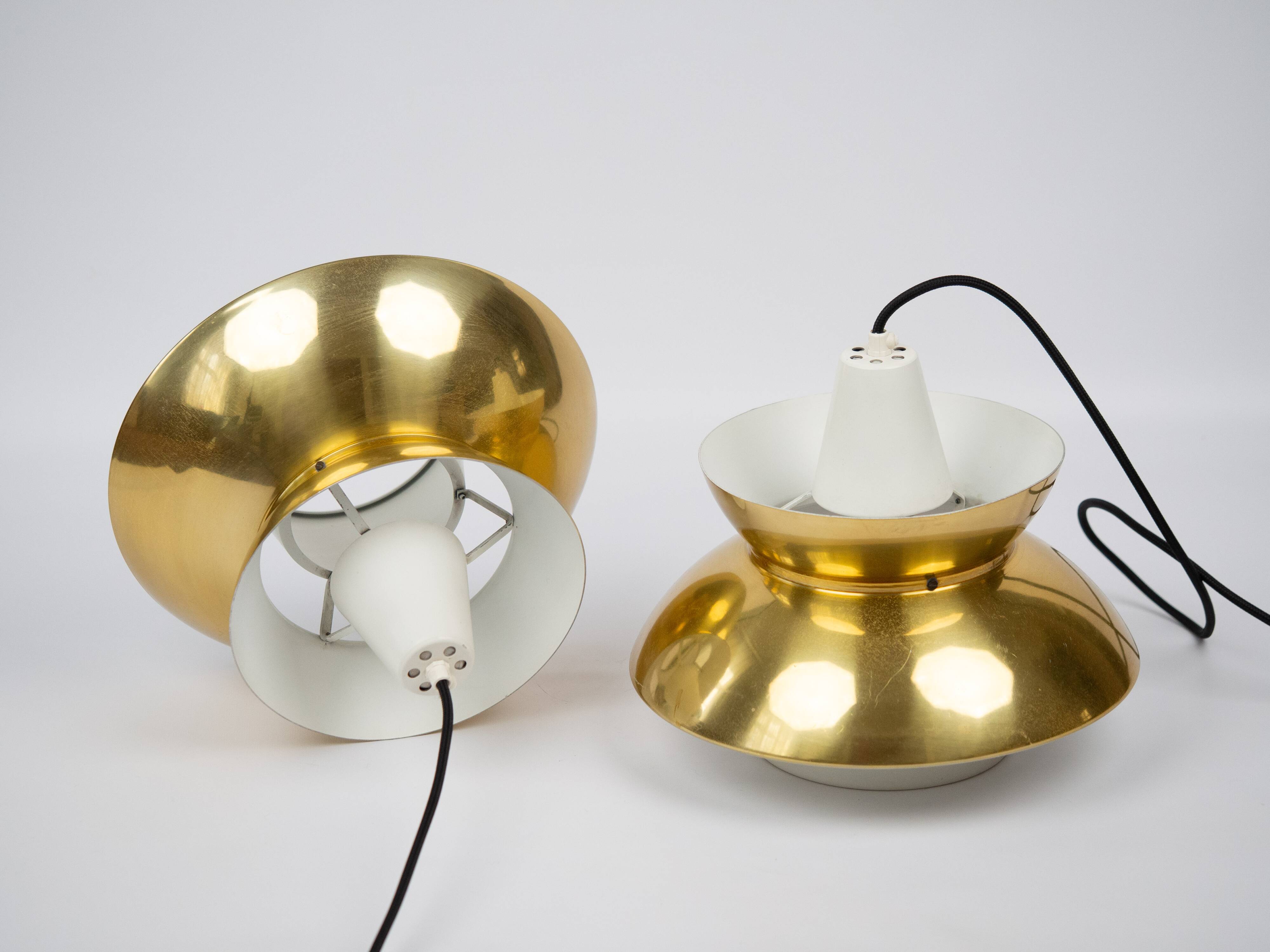 Paire de 2 suspensions vintage Doo Woo danoises par Henning Klok. Louis Poulsen, 1950.