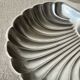 vintage shell-shaped bowl / empty pocket in metal (stainless steel)