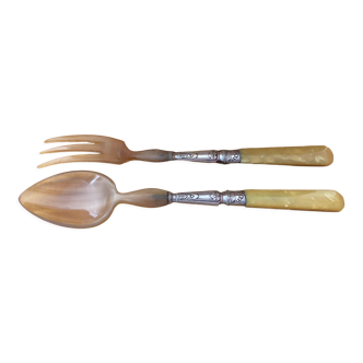 Set of salad cutlery horn and silver metal