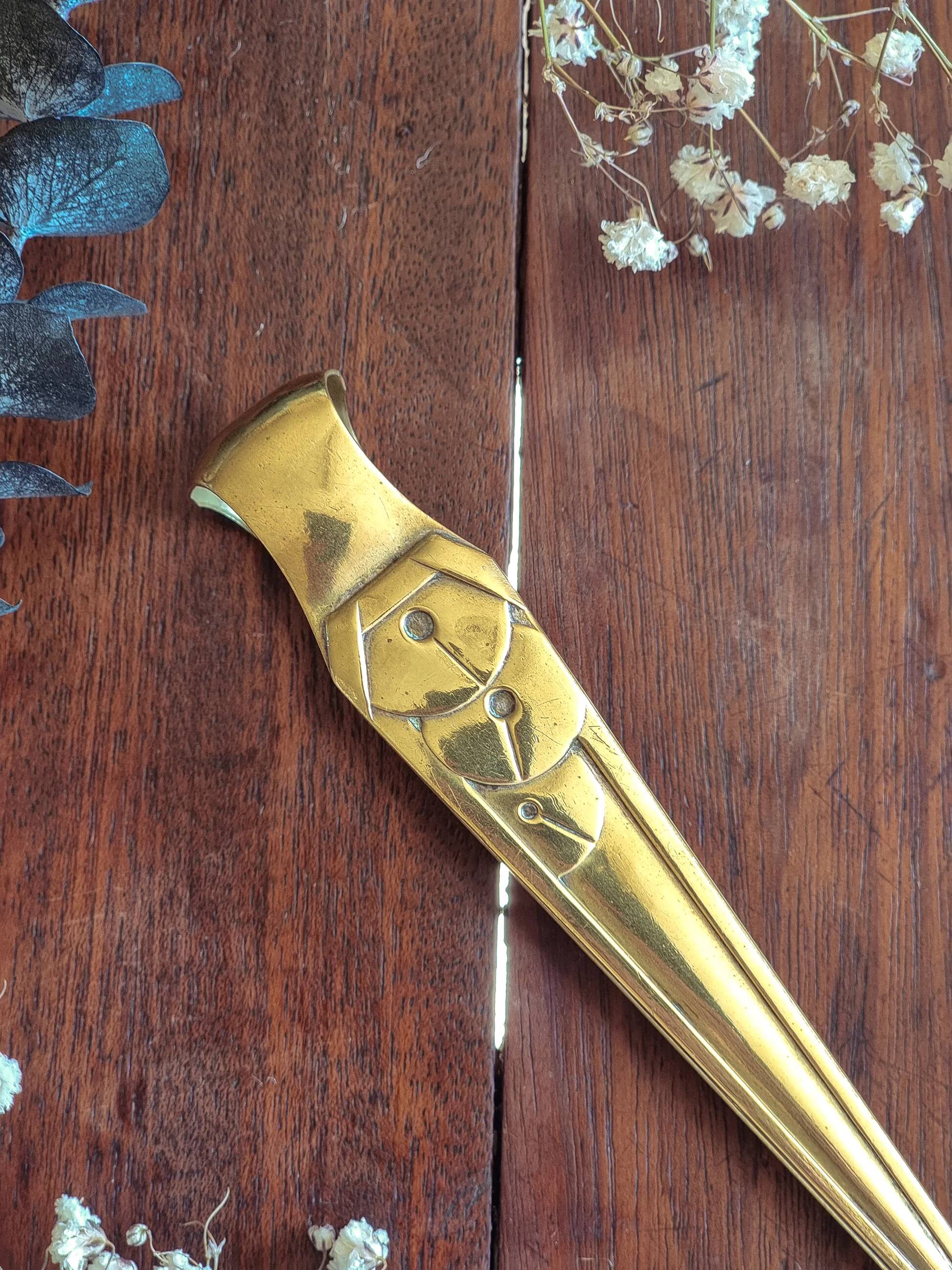 Sugar tongs