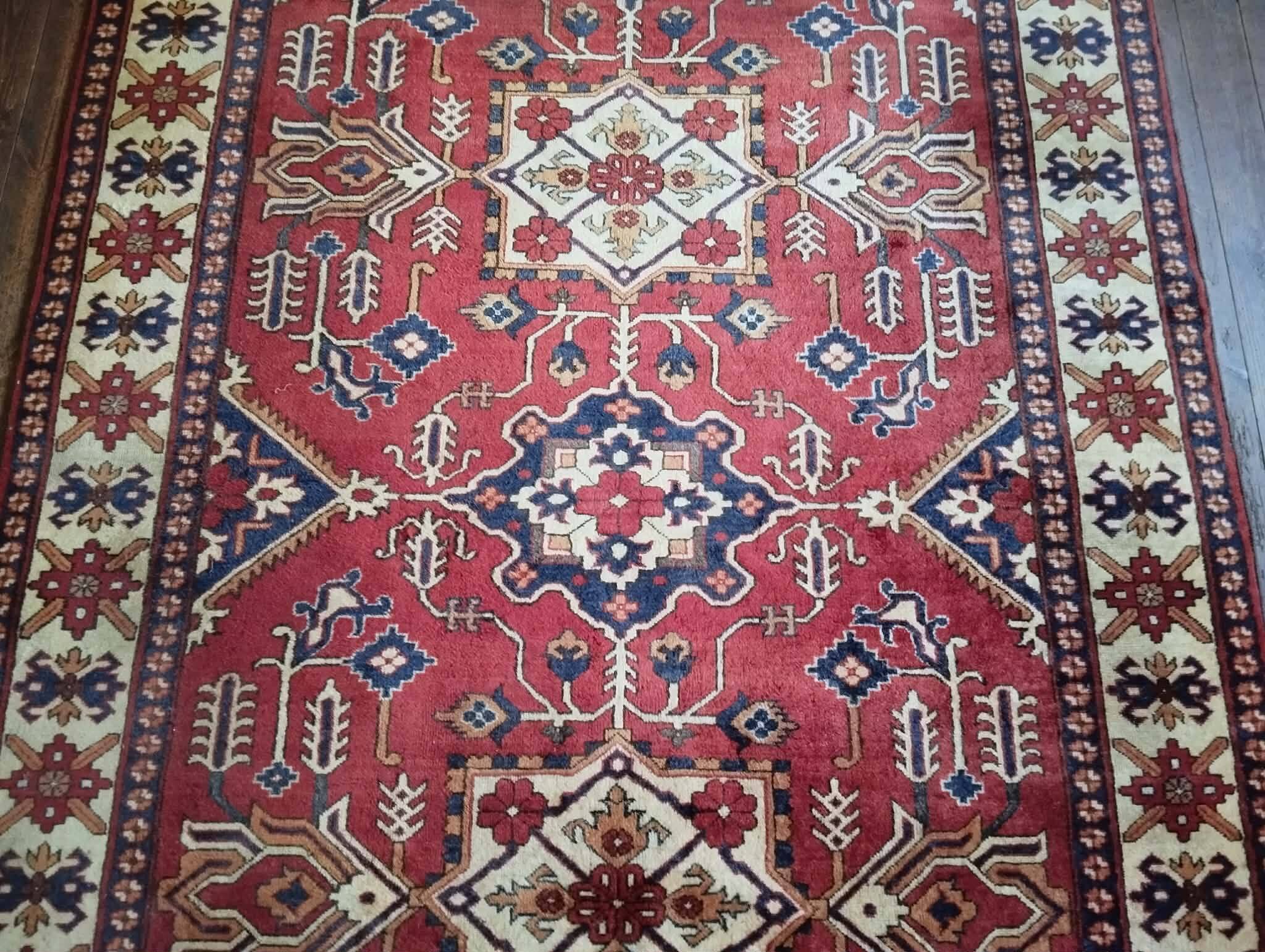 Handmade Pakistani Gazni rug 272x180cm