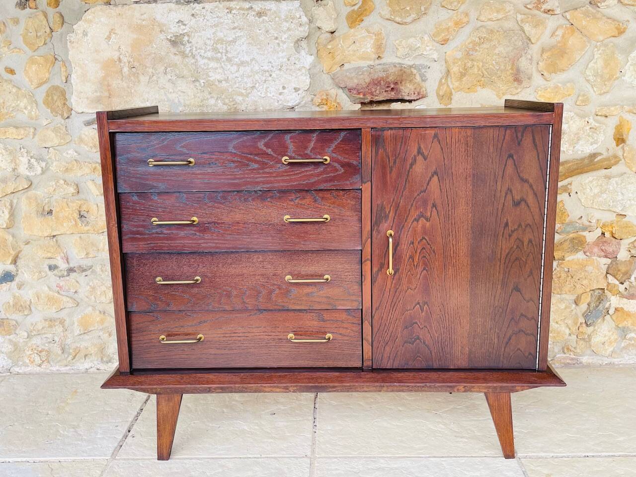 Large vintage chest of drawers with four drawers and one door in oak, circa 1960s
