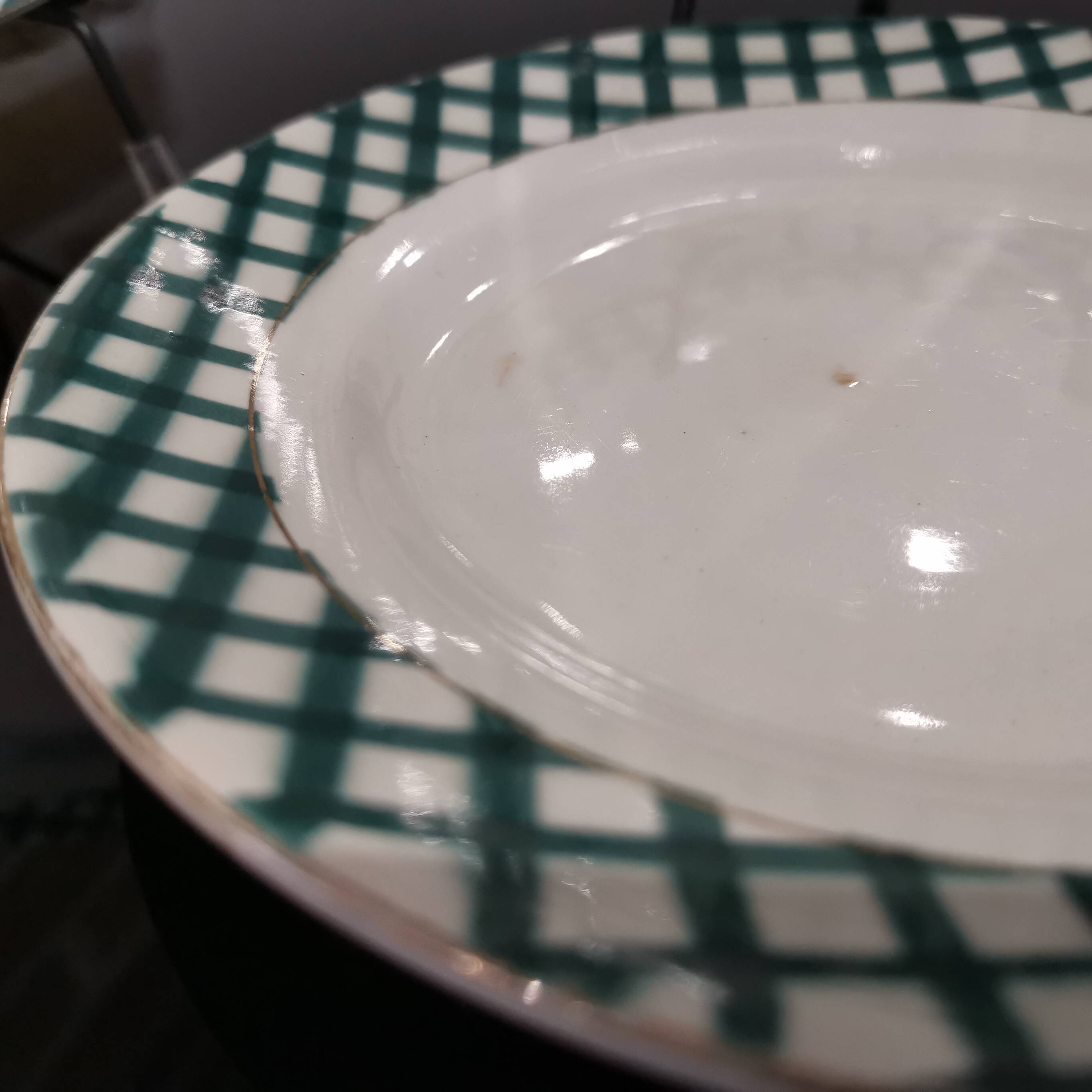 4 Sarreguemines and Digoin Scossais dessert plates