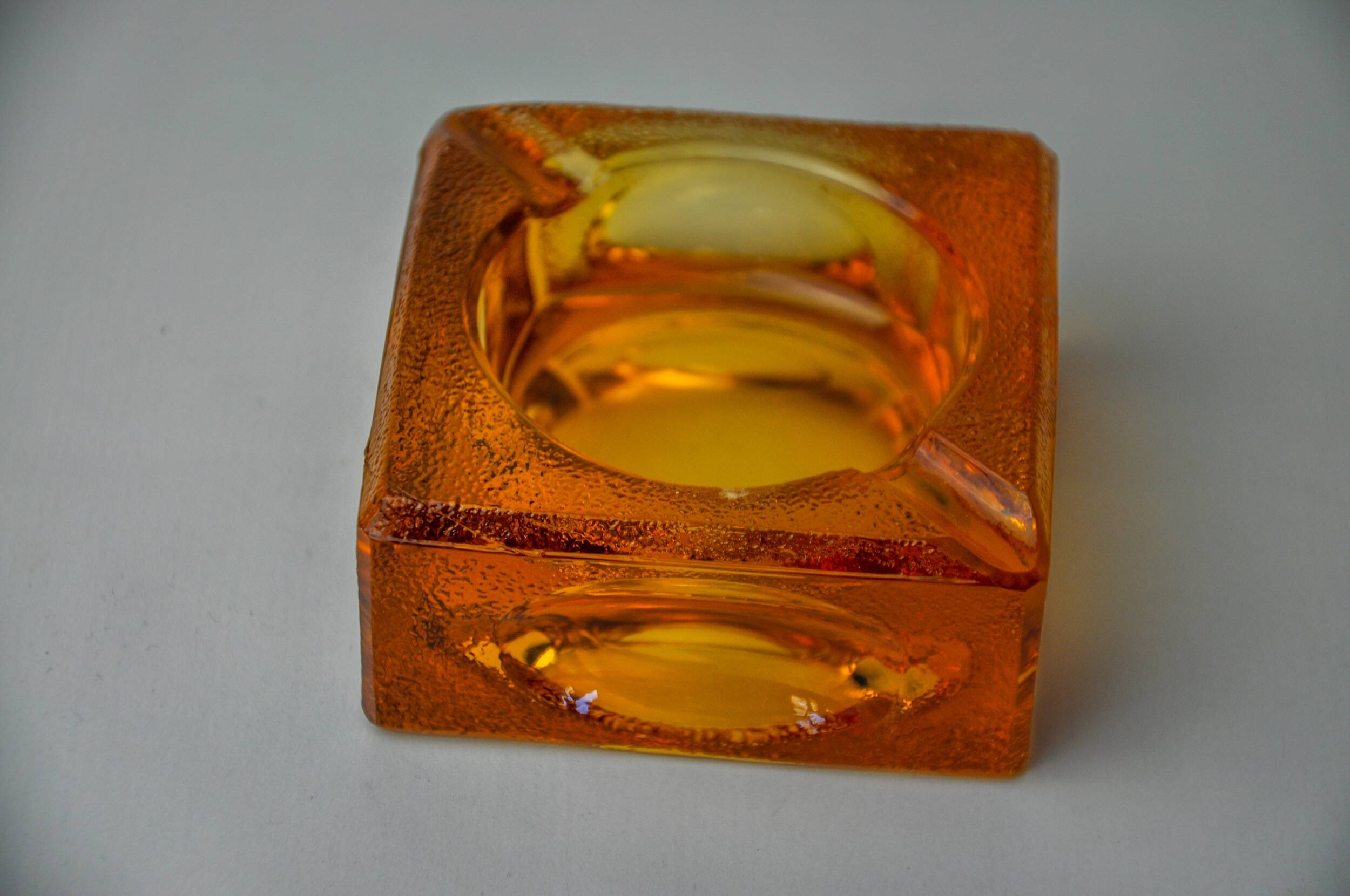 Orange ice cube ashtray by Antonio Imperatore, Murano glass, Italy, 1970