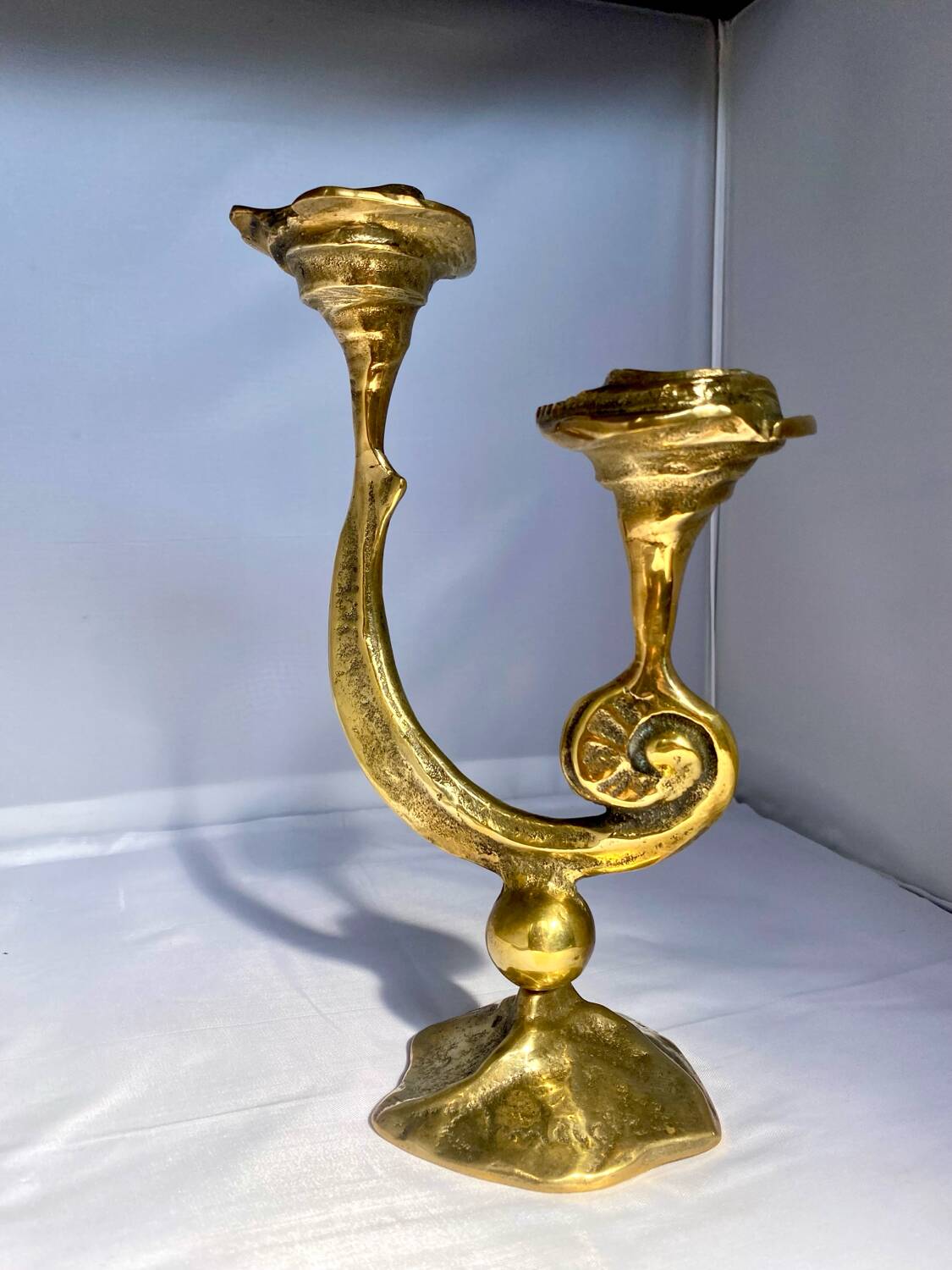 Amadeo sculptural bronze chandelier for Fondica