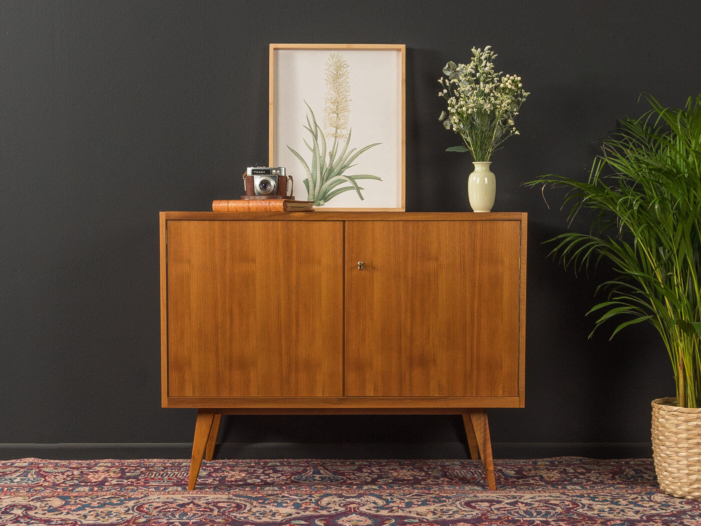 1950s dresser