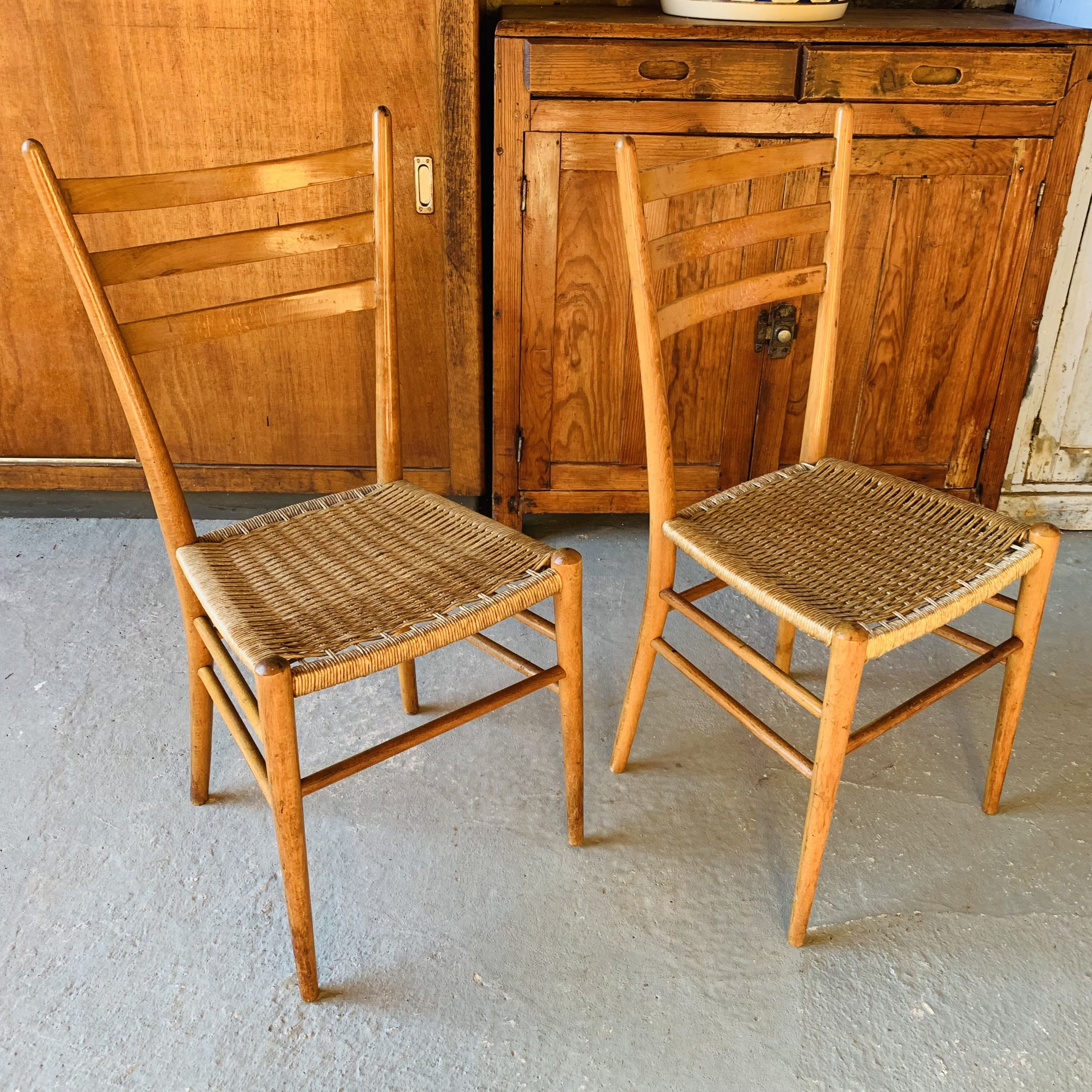 Paire de chaises italienne bois et corde