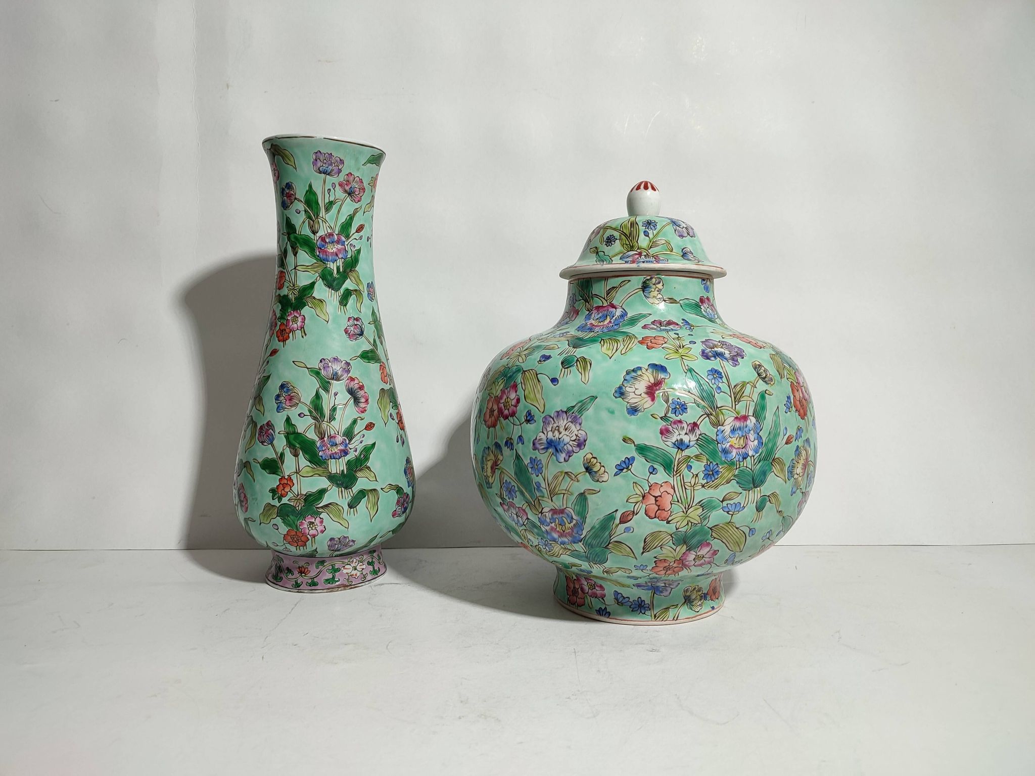 Potiche and vase chinese porcelain qing 19th family green celadon