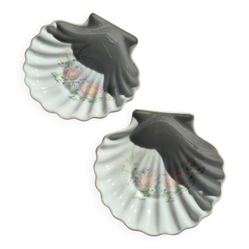 Pair of Sologne porcelain scallop shells – Bowls