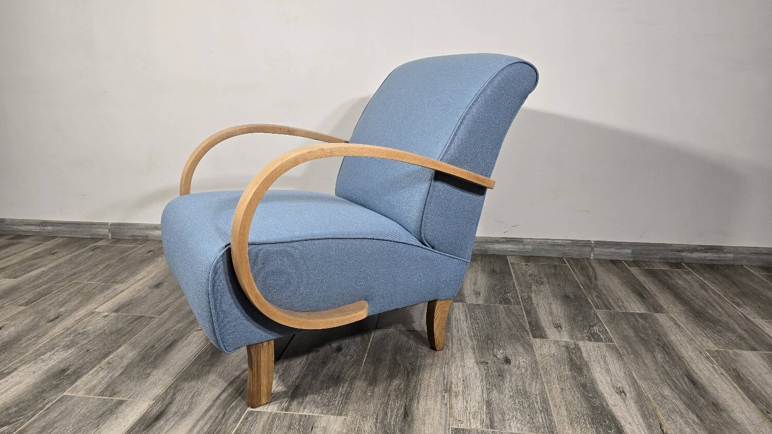 Art Deco Lounge Chair by Jindrich Halabala, 1940s