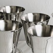 Lot de 8 coupes à pied