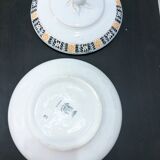 St Amand soup tureen, Trianon model