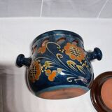 Ceramic pot
