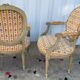 Paire de fauteuils cabriolets de style Louis XVI